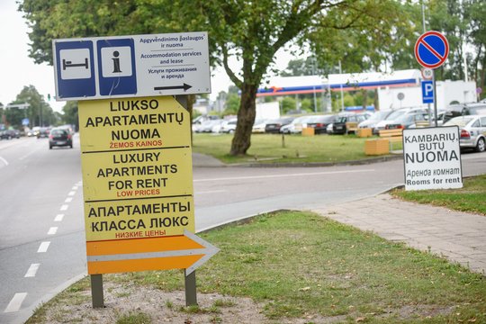 Palangoje porai poilsis apkarto – negražiu poelgiu įtaria jaunas kambarines