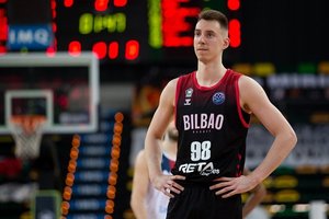 A. Kulboka NBA vasaros lygoje pasižymėjo tritaškiu, R. Jokubaitis nepakilo nuo suolo