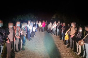 Per praėjusią parą pasieniečiai nepraleido į Lietuvą 150 migrantų: Baltarusijos pusėje – nerimą keliantys ženklai