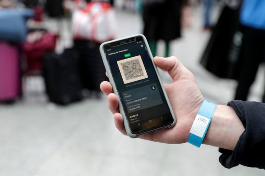 Prancūzija: į kavinę ir restoraną – tik su sveikatos pasu