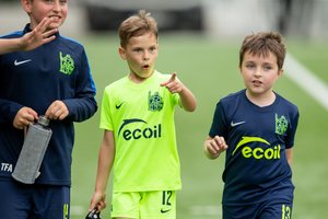 „Riteriai“ gavo paramą dvejų metų trukmės futbolo projektui, kuris įtrauks 2500 vaikų