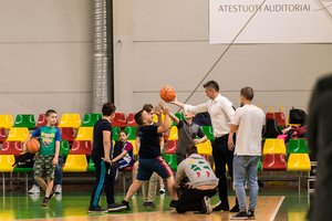 Neformaliojo švietimo asociacija: valdininkai neturi gairių, kaip grąžinti vaikus į būrelius