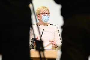 I. Šimonytė apie protestą: tai, kas vyko vakare, negalima vadinti taikiais reikalavimais