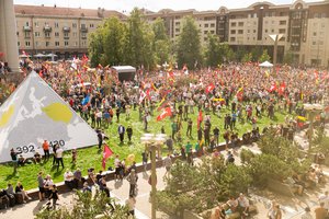 Mitingo organizatoriams – sąskaita už šiukšles, dalyviams – baudos už mašinų statymą