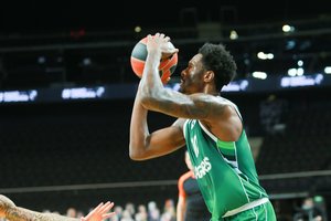 Paaiškėjo, kur savo karjerą tęs buvęs žalgirietis N. Hayesas