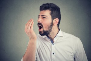 Blogas burnos kvapas gali pranešti apie sveikatos problemas