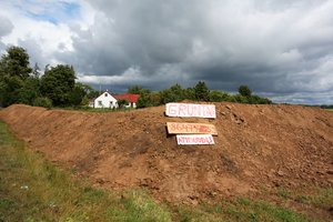 Šis statinys supykdo daugelį nuosavų namų kaimynų, todėl būtina žinoti: užteks jų pritarimo ar būtinas leidimas statybai