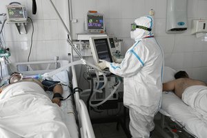 Rusijoje antrą dieną fiksuojamas rekordinis COVID-19 pacientų mirčių prieaugis