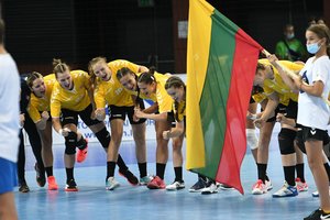 Septyniolikmetės nusileido ispanėms ir tęs kovą dėl 5–8 vietų