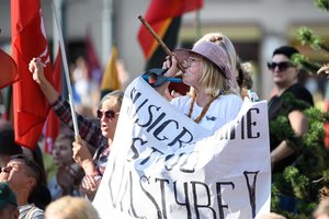 Atsigręžė į Vyriausybę: ką padarė prieš riaušes ir kokia liga būdinga valdantiesiems 