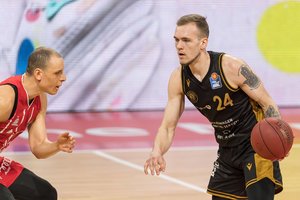 Aiškėja naujoji NBA Vasaros lygoje rungtyniaujančio A. Veličkos karjeros stotelė