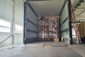 Raigarde sulaikyta 2 mln. eurų vertės kontrabanda – cigaretės maskuotos pintais krepšeliais