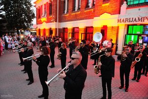 Marijampolės geležinkelio stotyje – nepakartojama šviesų ir muzikos sintezė