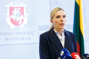 Po incidentų pasienyje su Baltarusija – A. Bilotaitės žinia: jie įsirengė filmavimo aikštelę, kur kuria netikras istorijas