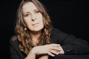 K. Sabaliauskaitė nukarūnavo ilgametę lyderę I. Buivydaitę-Kupčinskienę