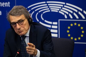 Sulaukus pabėgėlių iš Afganistano, jie turėtų būti paskirstyti ES narėms – EP pirmininkas