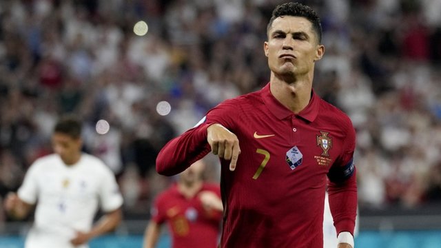 Portugalijos futbolo žvaigždę C. Ronaldo supykdė gandai