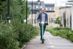 Ekonomistas Ž. Mauricas automobilius perka pagal formulę: po apgavysčių turguje liko kartėlis, kad pirkau katę maiše