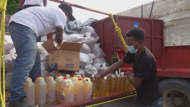 Nuo žemės drebėjimų nukentėjęs Haitis sulaukė pagalbos: Pasaulio maisto programa atsiuntė paramą