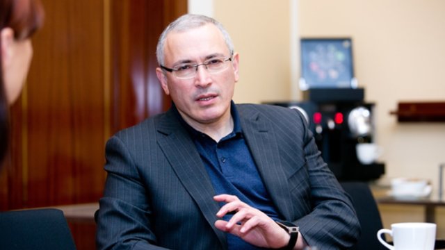 M. Chodorkovskis: svarbiausia yra Dūmoje vykstančio politinio reiškinio nevadinti rinkimais