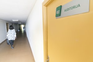 Prieš rugsėjį – vilties ir nerimo gaidos: kokią žinią prieš mokslo metų pradžią siunčia ministerija?