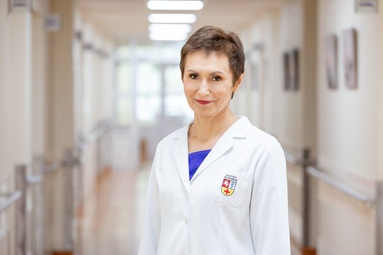 Netektis medikų pasaulyje: mirė Kauno klinikų Akušerijos ir ginekologijos klinikos vadovė R. J. Nadišauskienė