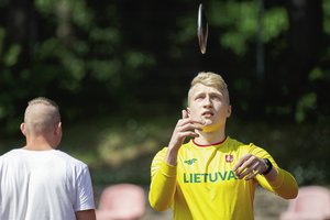 Mykolas Alekna nusitaikė į pasaulio čempionato auksą – Kenijoje iškart švystelėjo diską už kvalifikacijos žymos