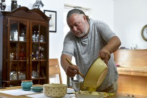 Žemaitija Lietuvos viduryje: pas Jonavoje kastinį sukantį žemaitį plūsta užsieniečiai iš viso pasaulio