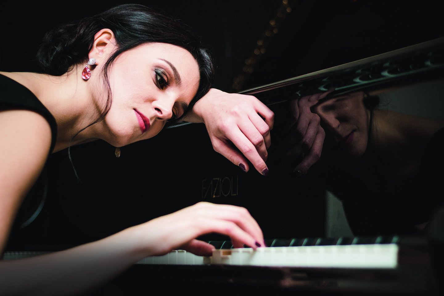 Profesionalios pianistės karjerą Gerūta iškeitė į žurnalistiką.<br>J.Šopos nuotr.