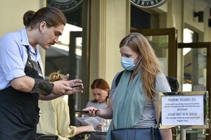 Senjorų priekaištai išgirsti: Vyriausybė apsisprendė, kaip didins galimybių paso prieinamumą