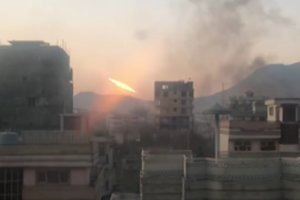 Tiksi paskutinės JAV valandos Afganistane: einant į pabaigą evakuacijai, Kabule skraido raketos