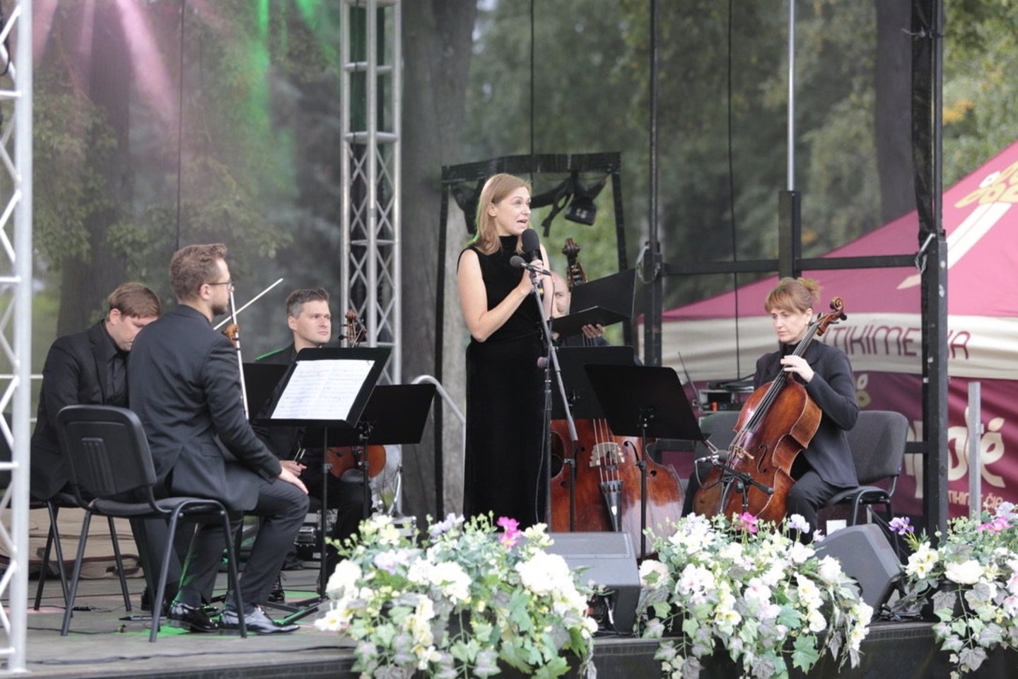Sekmadienio vakarą išskirtine, festivalio „Marijampolė Music Park“ užsakymu sukurta programa „Paricija Kaas Projektas“ baigėsi aštuntasis MMP festivalis.<br>R. Pasiliausko nuotr.