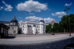 Mokslo metų pradžios proga – dovanos Valdovų rūmų lankytojams