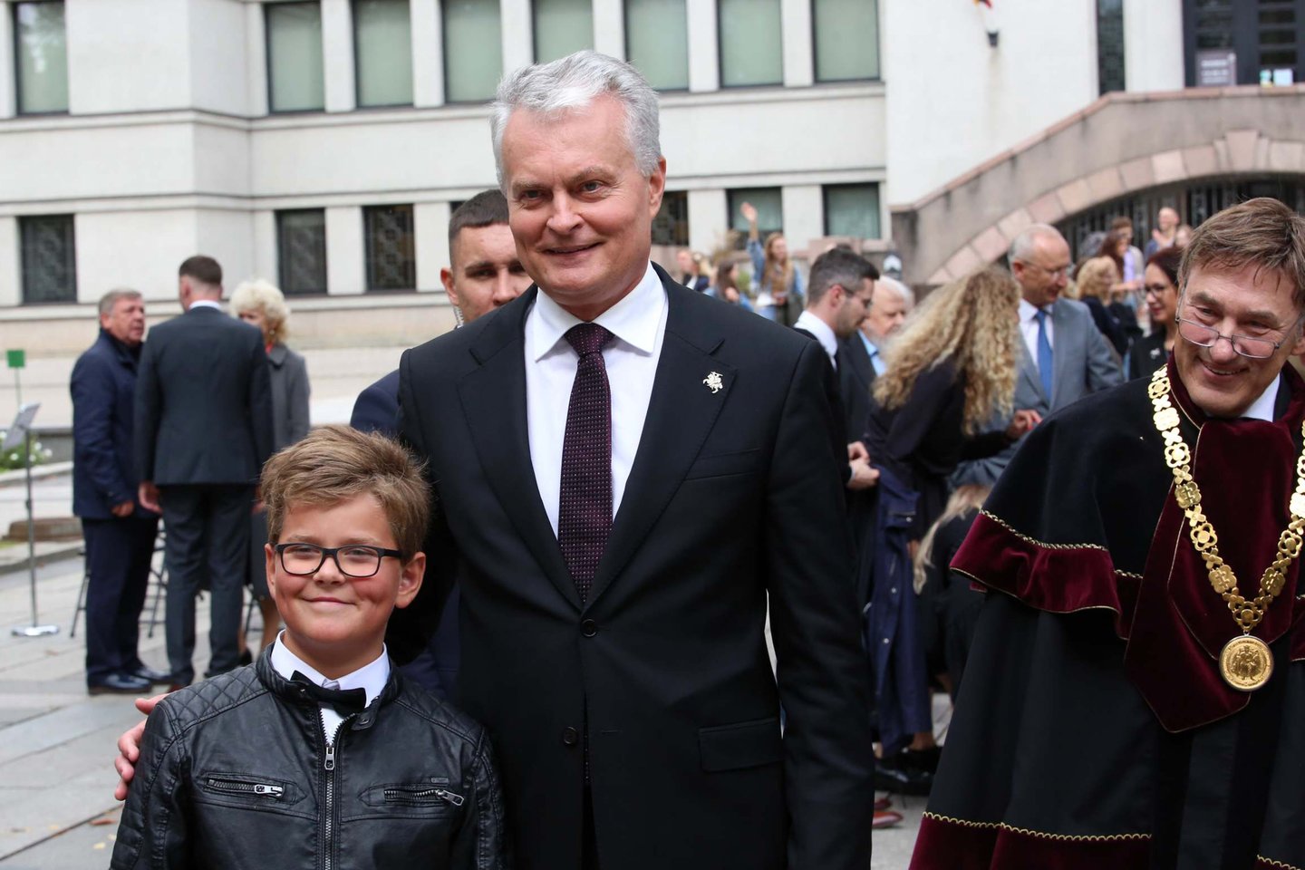  Prezidentas G.Nausėda dalyvavo VDU vykusioje pirmakursių šventėje. <br> M.Patašiaus nuotr.