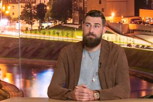 Pradžią NBA prisiminęs J. Valančiūnas: „Tave moko, kaip elgtis su pinigais, kaip elgtis su moterimis, kaip likti krepšininku“