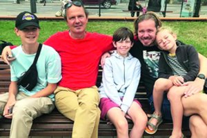 Režisierius Vytautas Balsys tik per vargus įrodė anūkui, kad sako tiesą