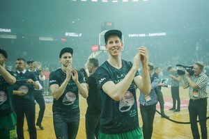 Buvęs žalgirietis B. Motumas Eurolygoje suvienys jėgas su D. Motiejūnu