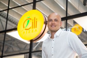 Vietoj pasitraukusio J. Karoso „Čili Holdings“ išsirinko naują vadovą