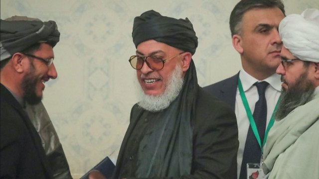Islamistai virsta valdančiąja jėga: Talibanas pristatys naują vyriausybę