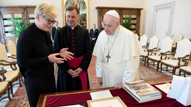 Premjerė su Popiežiumi aptarė svarbias temas: palietė ir migracijos bei agresijos klausimus