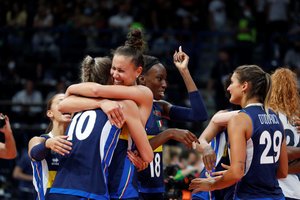 Italijos tinklininkės nukarūnavo serbes jų tvirtovėje ir tapo Europos čempionėmis