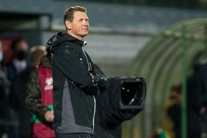 Po skaudaus smūgio futbolo rinktinė ruošiasi reabilituotis Bulgarijoje: „Liūdėti nėra kada“