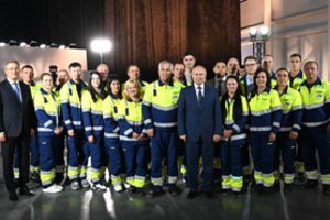 Susitikimo su V. Putinu metu surengė cirką: lyderį kalbino ne darbuotojos, o administracijos pareigūnės