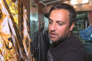 Dainininkas Radži: „Pasirodymams ruoštis tenka tarp agurkų bei pomidorų dėžių“