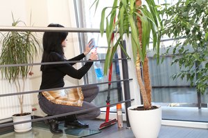 COVID-19 protrūkis Klaipėdos gimnazijoje: virusas įsimetė tarp valytojų, susirgo ir mokytoja