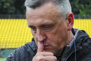 Neakivaizdžiai komandą treniruojantis V. Ivanauskas jau grūmoja žaidėjams: „Rinktinėje yra tų, kurie nesupranta realybės“