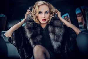 Verslios moterys: 4 Zodiako ženklai, kurių atstovės moka uždirbti pinigus