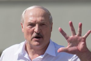 A. Lukašenka nurodė ieškoti juodojo aukso: „Jaučiu, kad ten yra naftos“