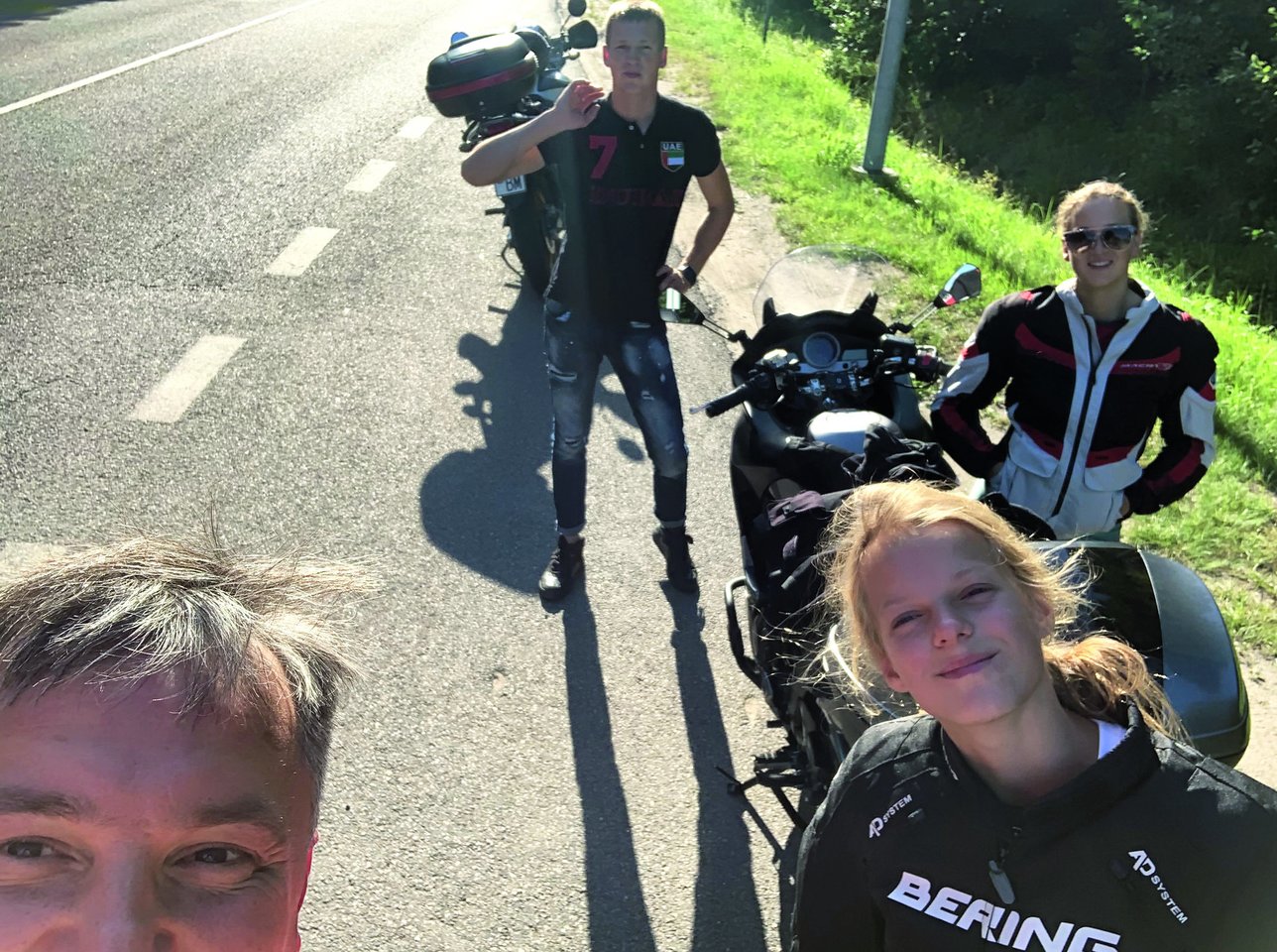 Keliones motociklais po Lietuvą mėgo profesoriaus A.Maco sūnus Jonas, dukros Rusnė Teresė ir Gertrūda.<br>Nuotr. iš asmeninio albumo.