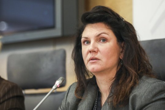 VTEK: K. Tiesnesytė tinkamai „neatvėso“ nuo buvusių švietimo, mokslo ir sporto viceministrės pareigų
